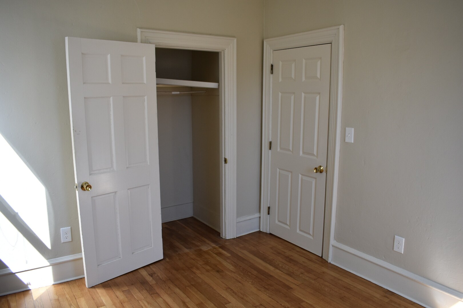 Building Photo - 29 Lapham St