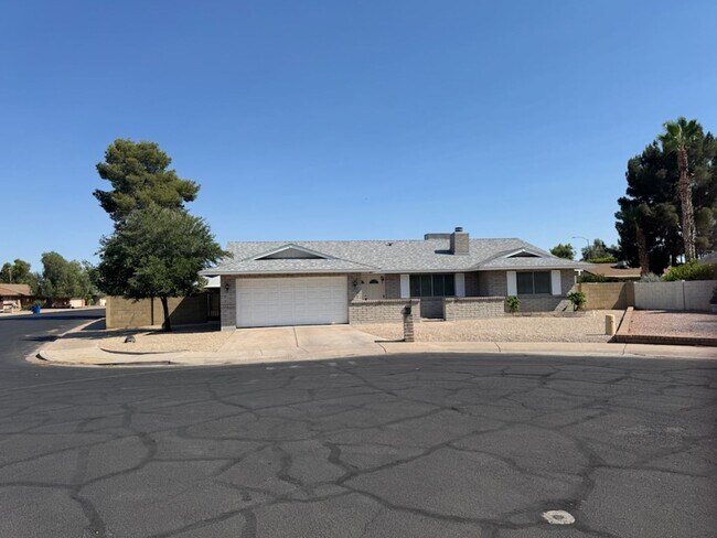 Building Photo - Dobson Ranch 4 bedroom rental