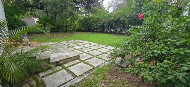 Building Photo - 142 NW 98th St