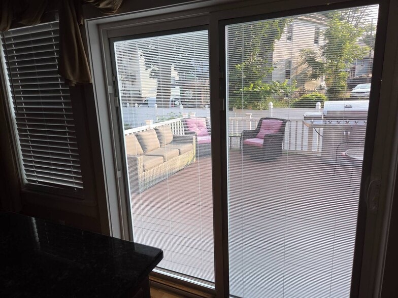 Building Photo - 26 Pearl St