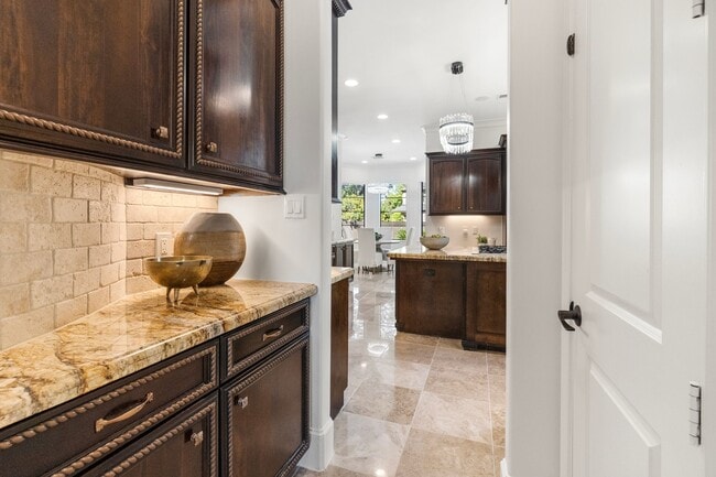 Building Photo - 4134 Bellefontaine