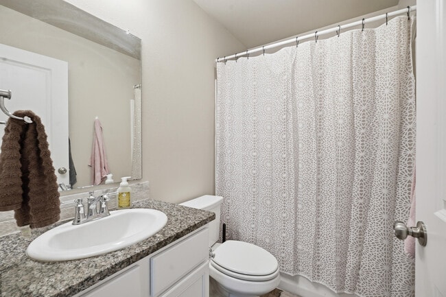 Building Photo - 1605 135th St