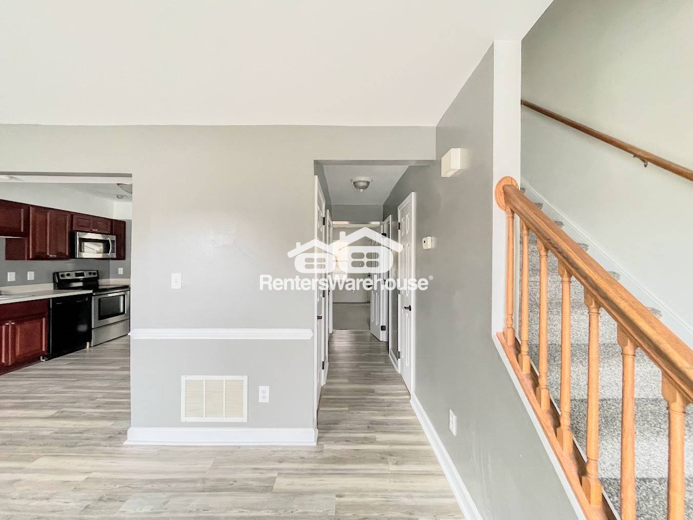 Building Photo - 121 Charles Parish Dr