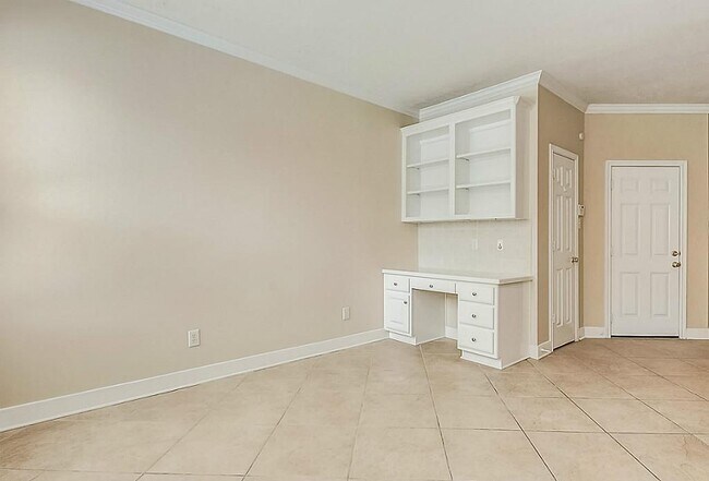 Building Photo - 5715 Sapphire Vista Ln