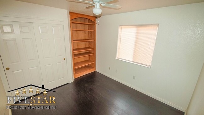 Building Photo - House for Rent on 4938 Shorebird Drive