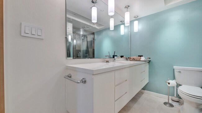 Building Photo - 701 Pennsylvania Ave NW