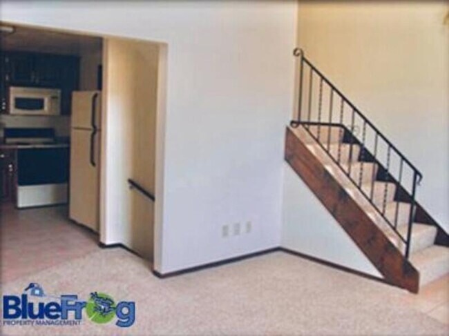 Building Photo - 2350 Canter Ln