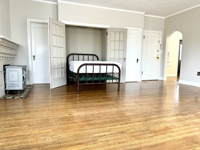 Building Photo - 423 S Coeur d'Alene St