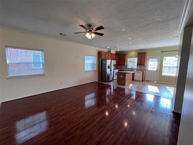 Building Photo - 406 Price Dr