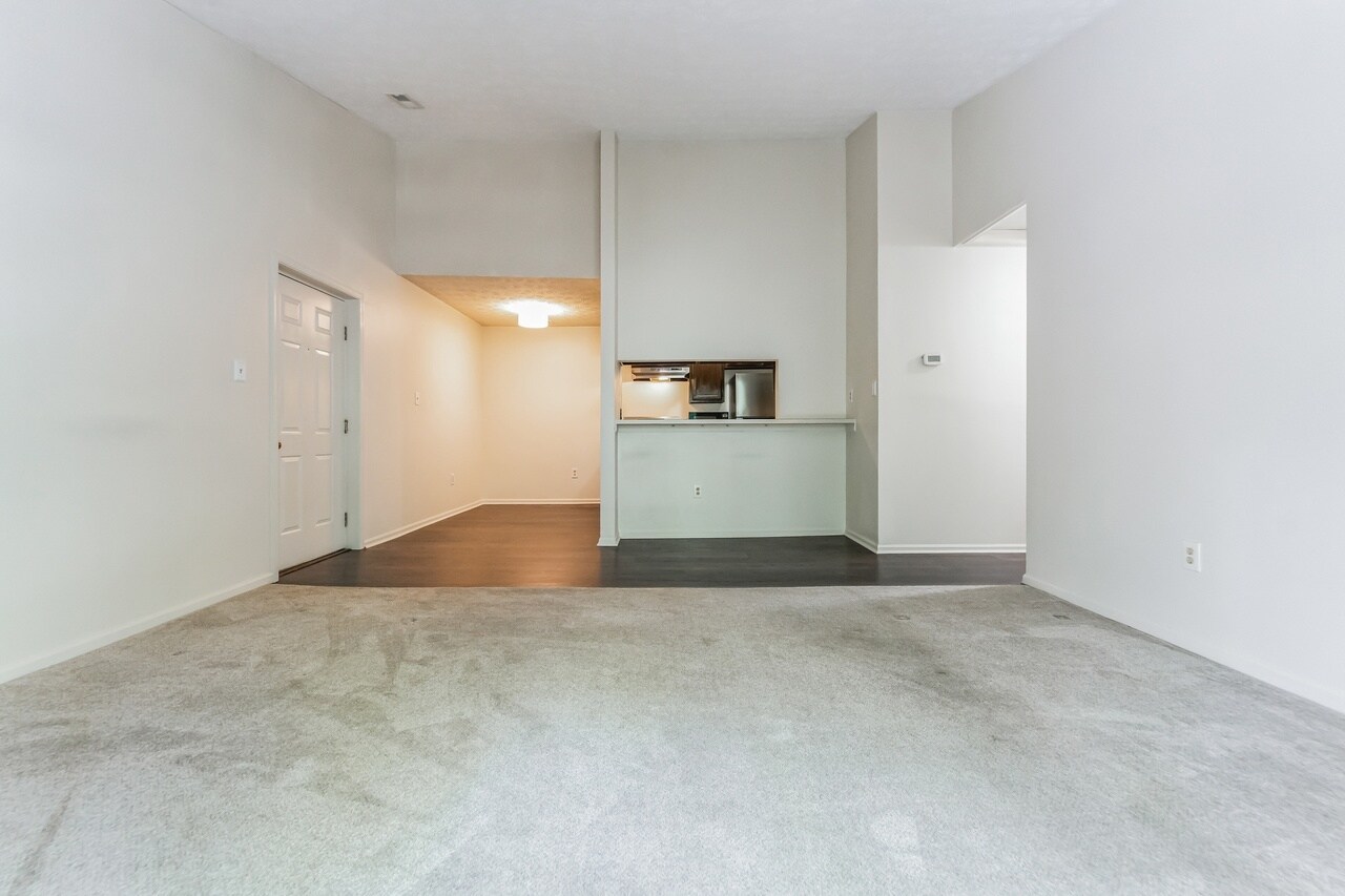 Building Photo - 11410 Little Patuxent Pky