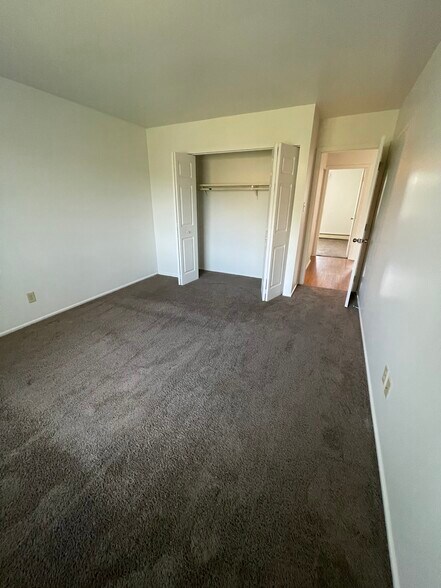 Building Photo - 4974 W 82nd Ct