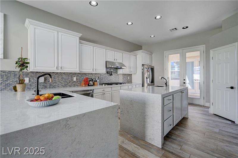 Kitchen - 9738 Bear Trap Ct