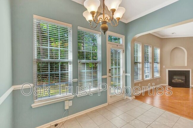 Building Photo - 3019 Candela Grove Dr