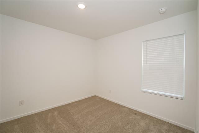 Building Photo - 1132 Tufted Dr