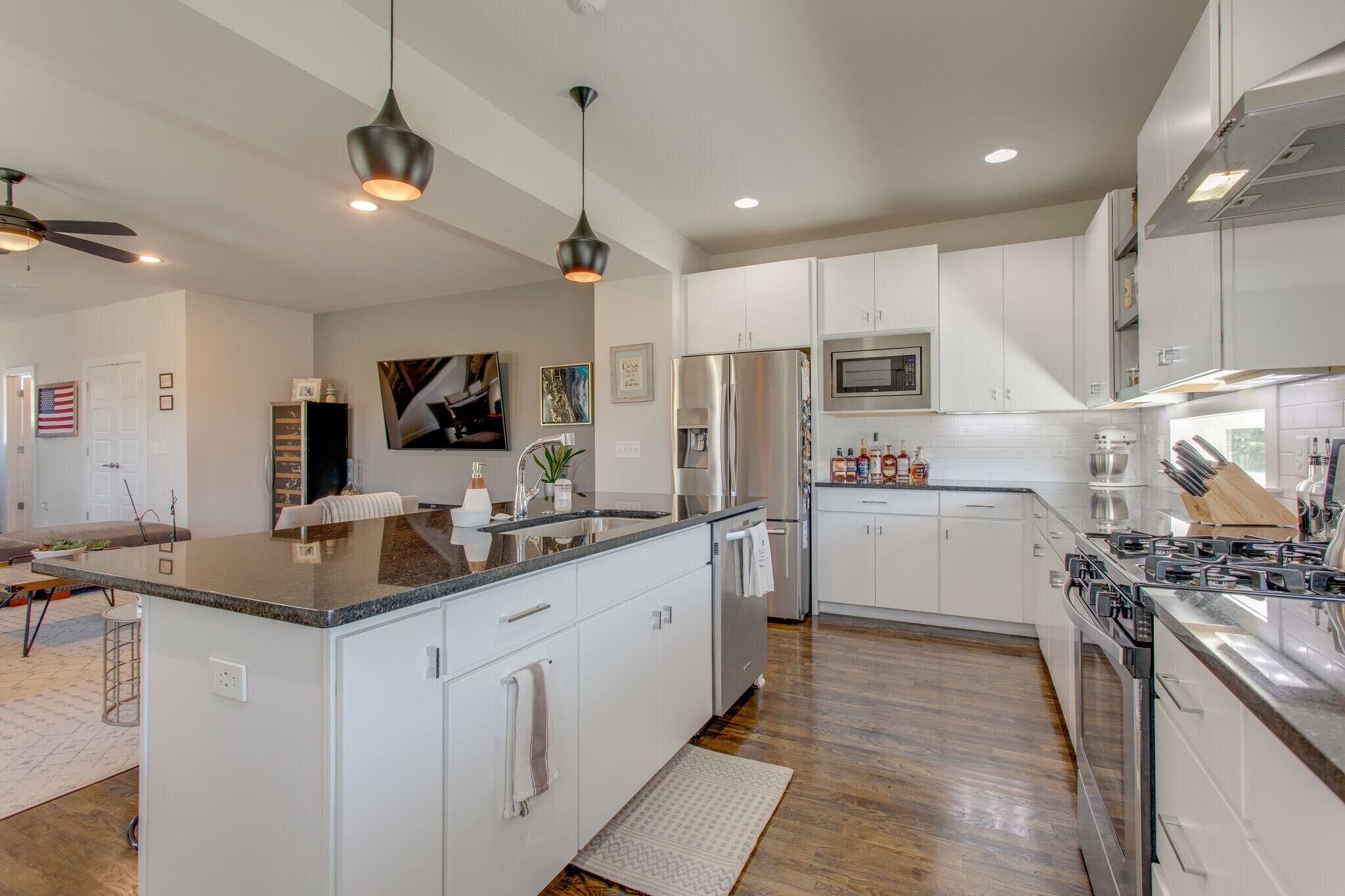 Kitchen - 1515 Porter Rd