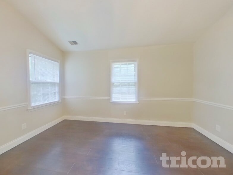 Building Photo - 2254 Clonmel Pl