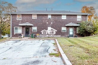 Building Photo - 4832 NW Homestead Terrace