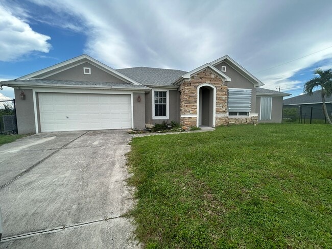 Primary Photo - 1051 NE 16th Pl