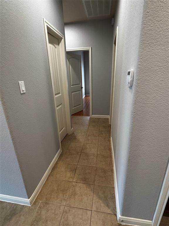 Building Photo - 2212 Buffalo Tundra Dr