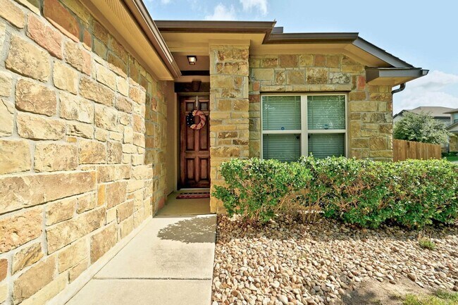 Building Photo - Charming 3/2 in Garlic Creek | Corner Lot | Move-In Ready