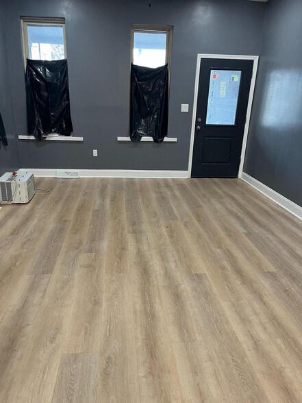 Living room - 1620 N 26th St