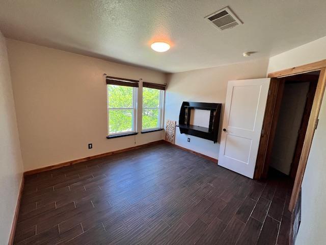 Building Photo - 1806 Candlelight Dr