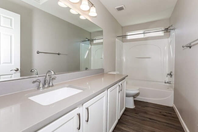 Building Photo - 4665 E Pinto Valley Rd