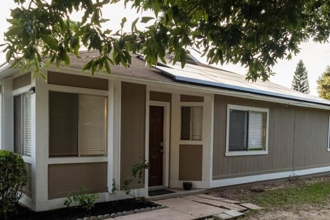 Primary Photo - 7350 Oak Meadows Cir