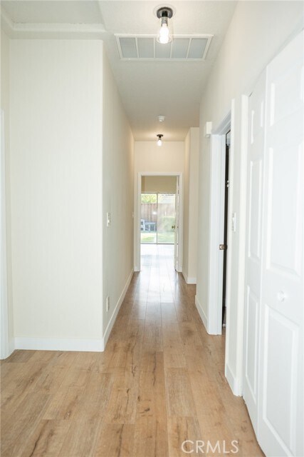 Building Photo - 26604 Marigold Ct