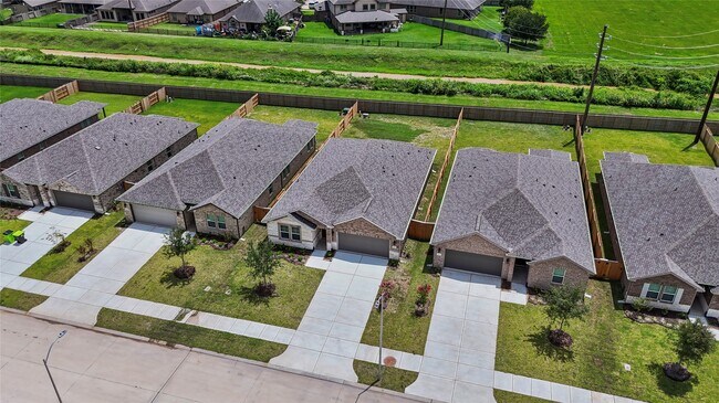 Building Photo - 6246 Brazos Trl Dr