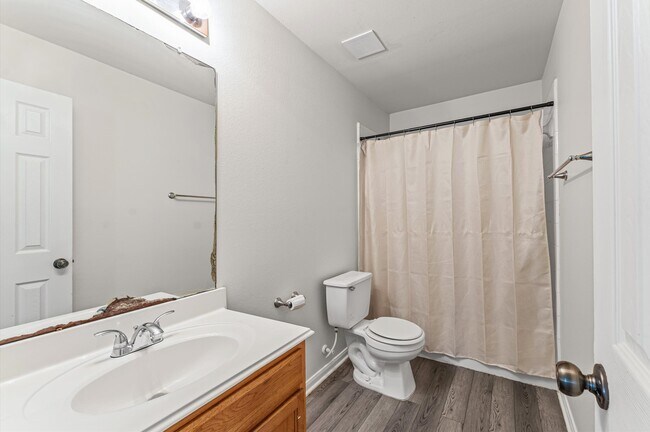 Building Photo - 18310 Walden Gate Ln