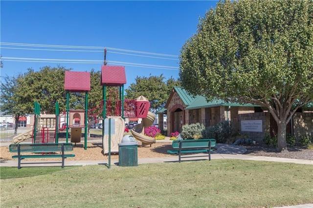 Building Photo - 1001 Golden Bear Ln