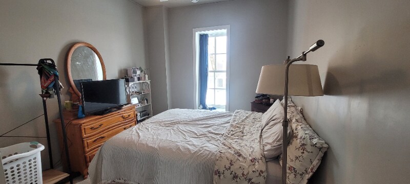 Building Photo - 219 Park Row