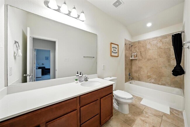 Building Photo - 15410 Rosehill Summit Ln