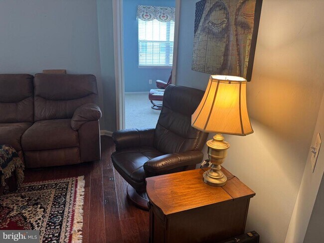 Building Photo - 2604 Chapel Lake Dr