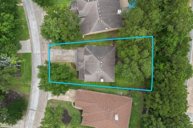 Building Photo - 18 N Queenscliff Cir