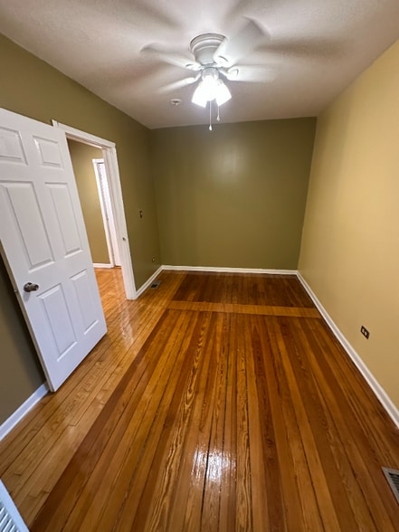 Building Photo - 8220 S Coles Ave