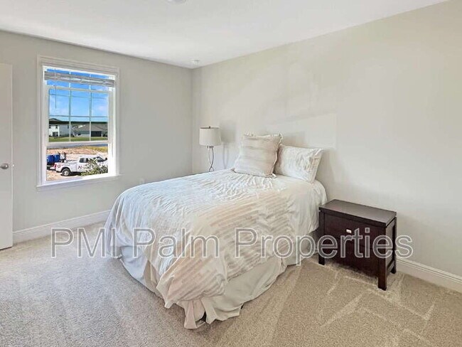 Building Photo - 9399 Serapis Wy