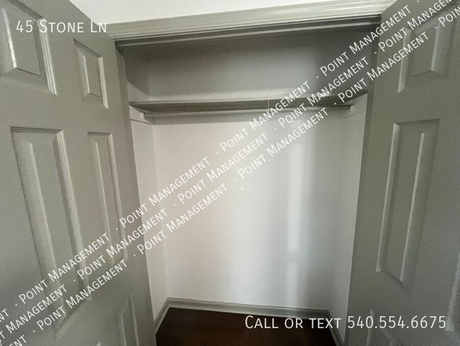 Building Photo - 45 Stone Ln