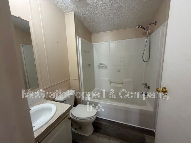 Building Photo - 12703 Lovers Ln