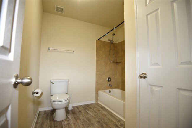 Building Photo - 9997 Hyacinth Way