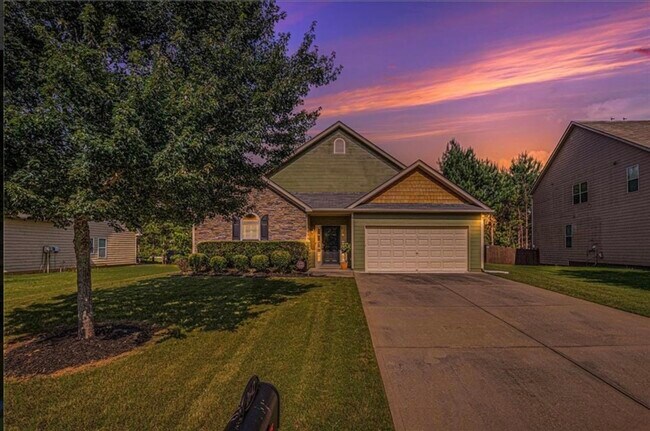 Primary Photo - 2642 Dayview Ln