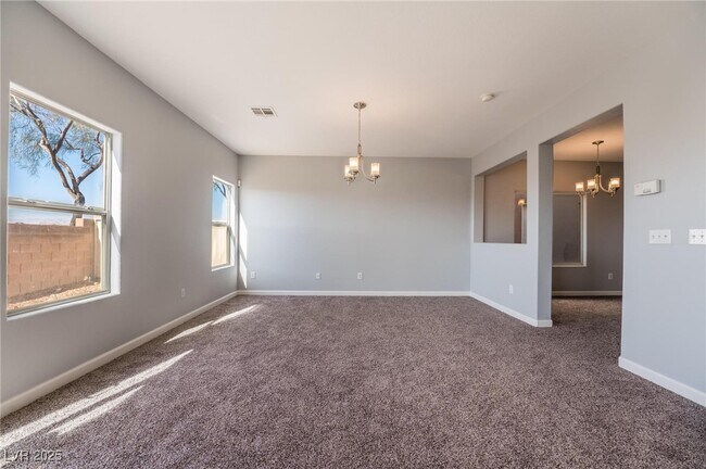 Building Photo - 5555 W Sun Temple Ave