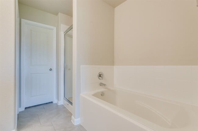 Building Photo - 2213 Del Mar Dr