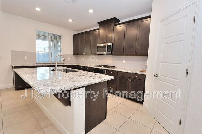 Building Photo - 3606 Nuestra Ave