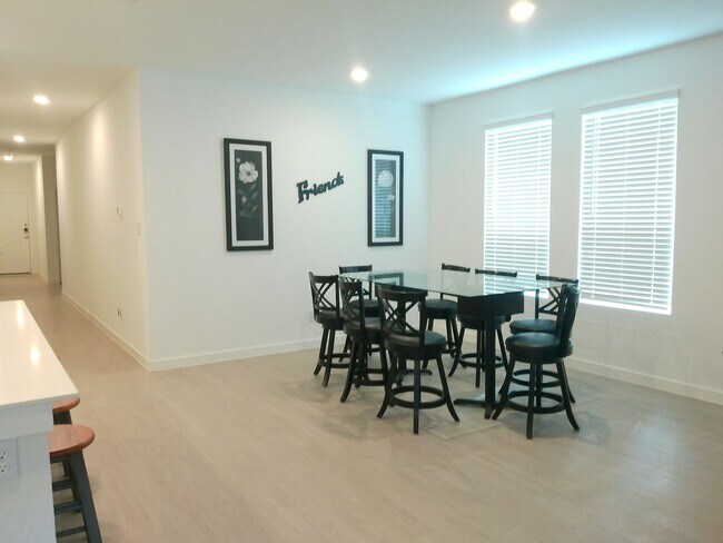 Building Photo - 7842 Thor Dr