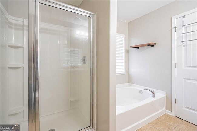 Building Photo - 25 Chey Hill Ln