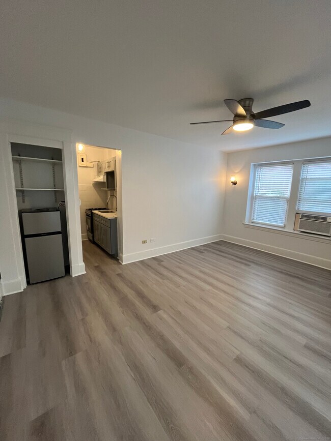 Building Photo - 53 Prospect St