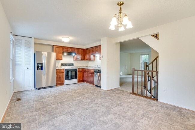 Building Photo - 6518 Alexis Ln