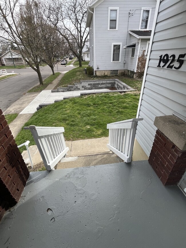 Building Photo - 1925 Brookline Ave